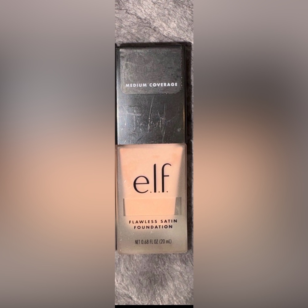 e.l.f. Flawless Satin Foundation Alabaster #150